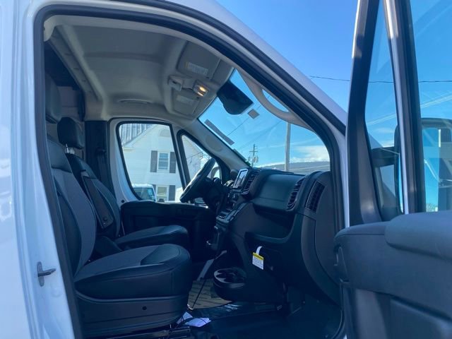 New 2026 RAM ProMaster 2500 w/ Convenience Group FWD image 28