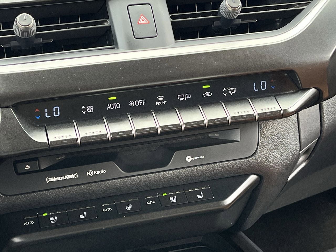 Used 2021 Lexus UX 200 w/ Premium Package FWD image 18