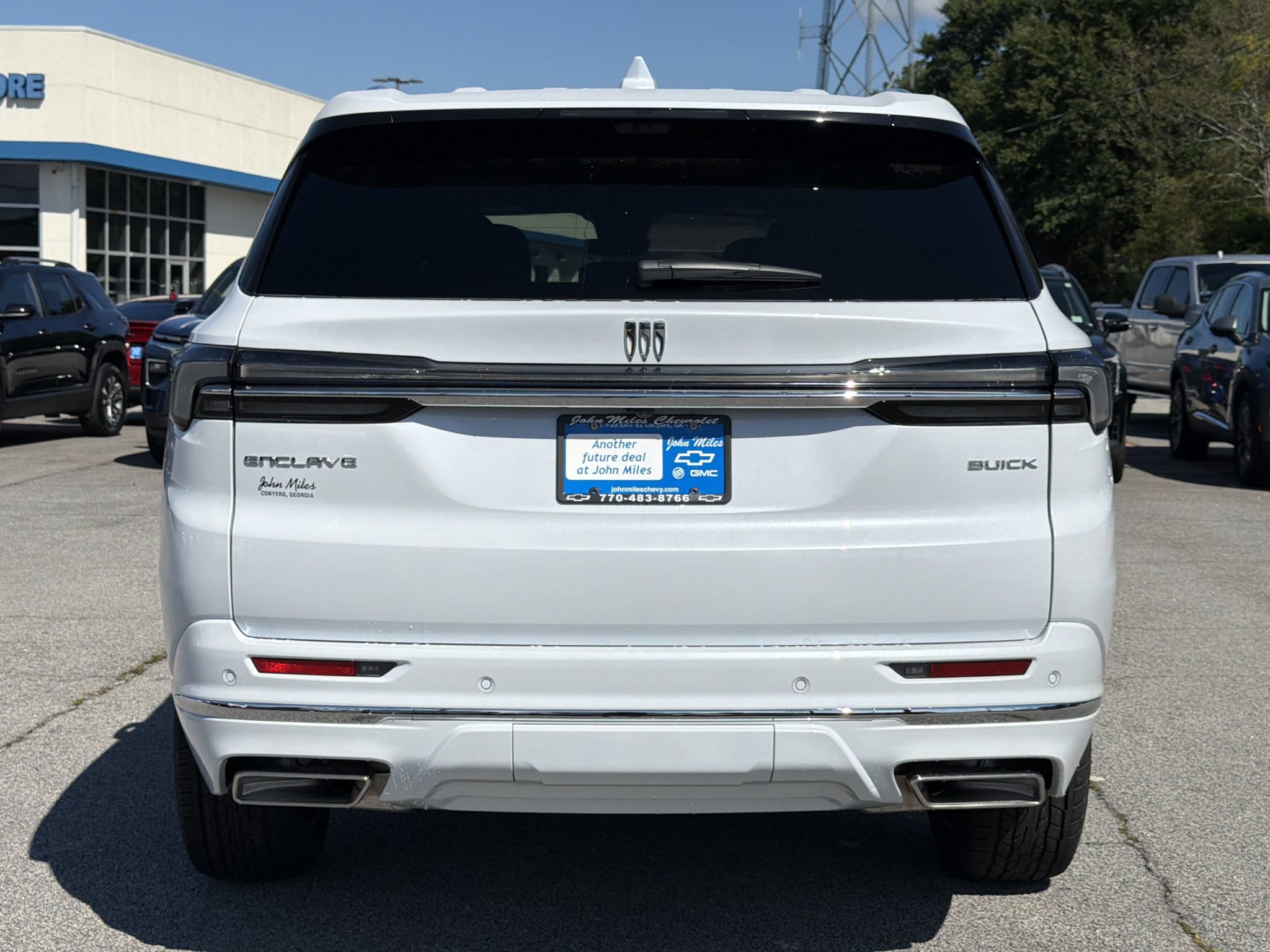 New 2027 Buick Enclave Avenir FWD image 23