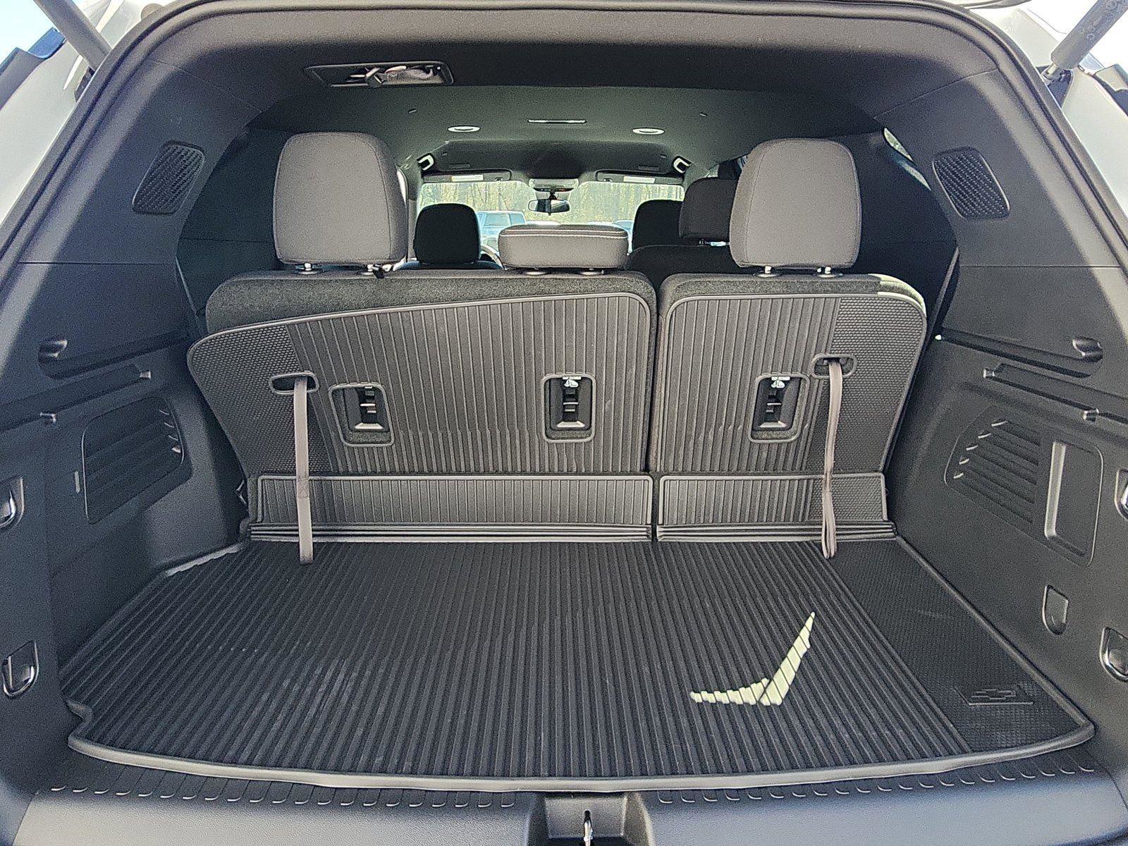 New 2026 Chevrolet Traverse LT w/ LPO, Floor Liner Package FWD image 25