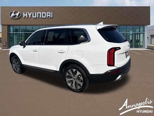 Used 2022 Kia Telluride EX w/ EX Premium Package image 3