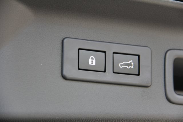 Used 2025 Subaru Forester Limited AWD/4WD image 35