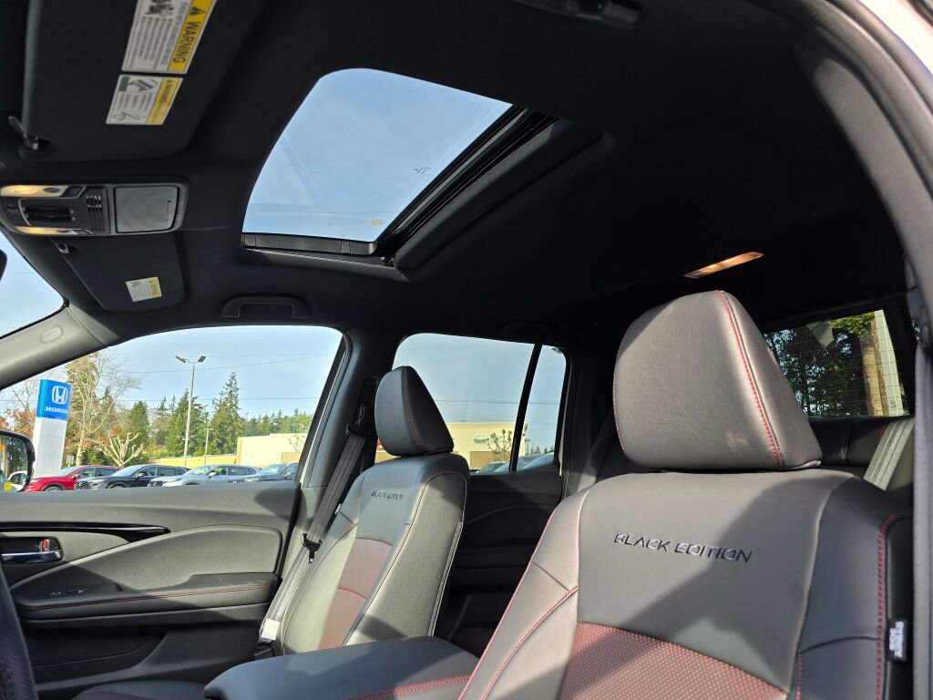 New 2026 Honda Ridgeline Black Edition image 15