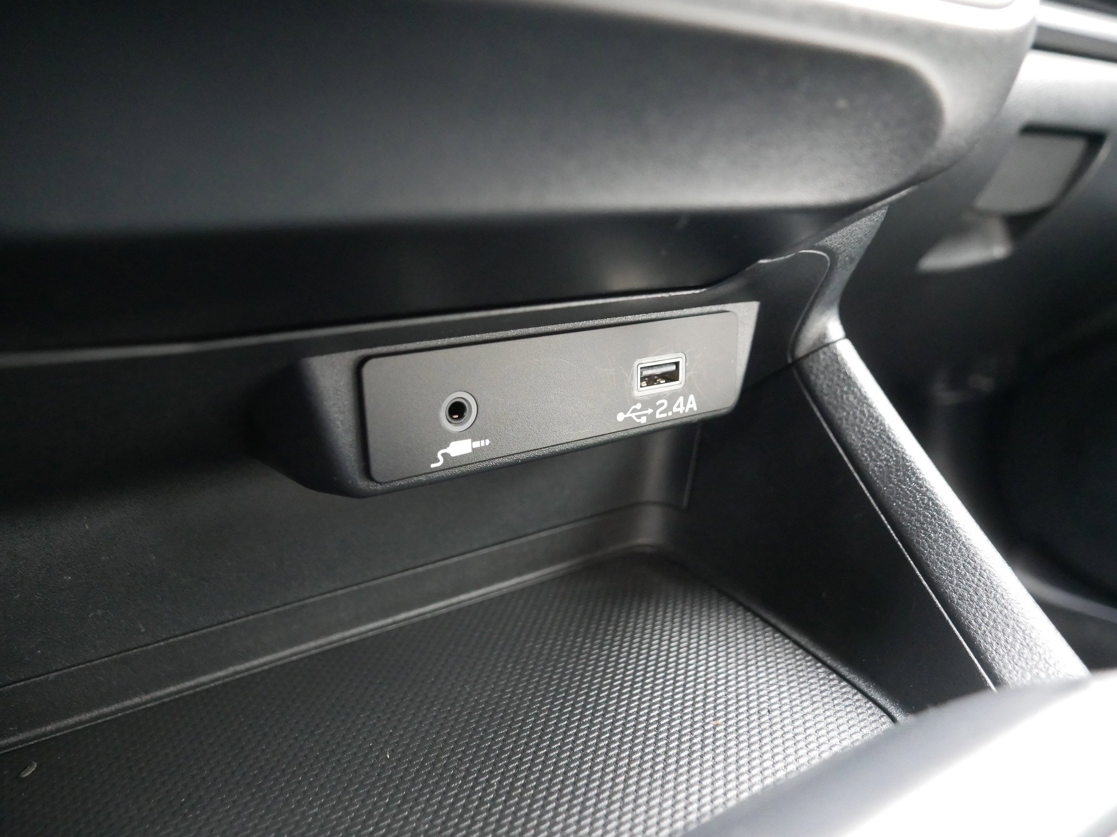 Used 2024 Subaru Impreza 2.0i AWD/4WD image 33