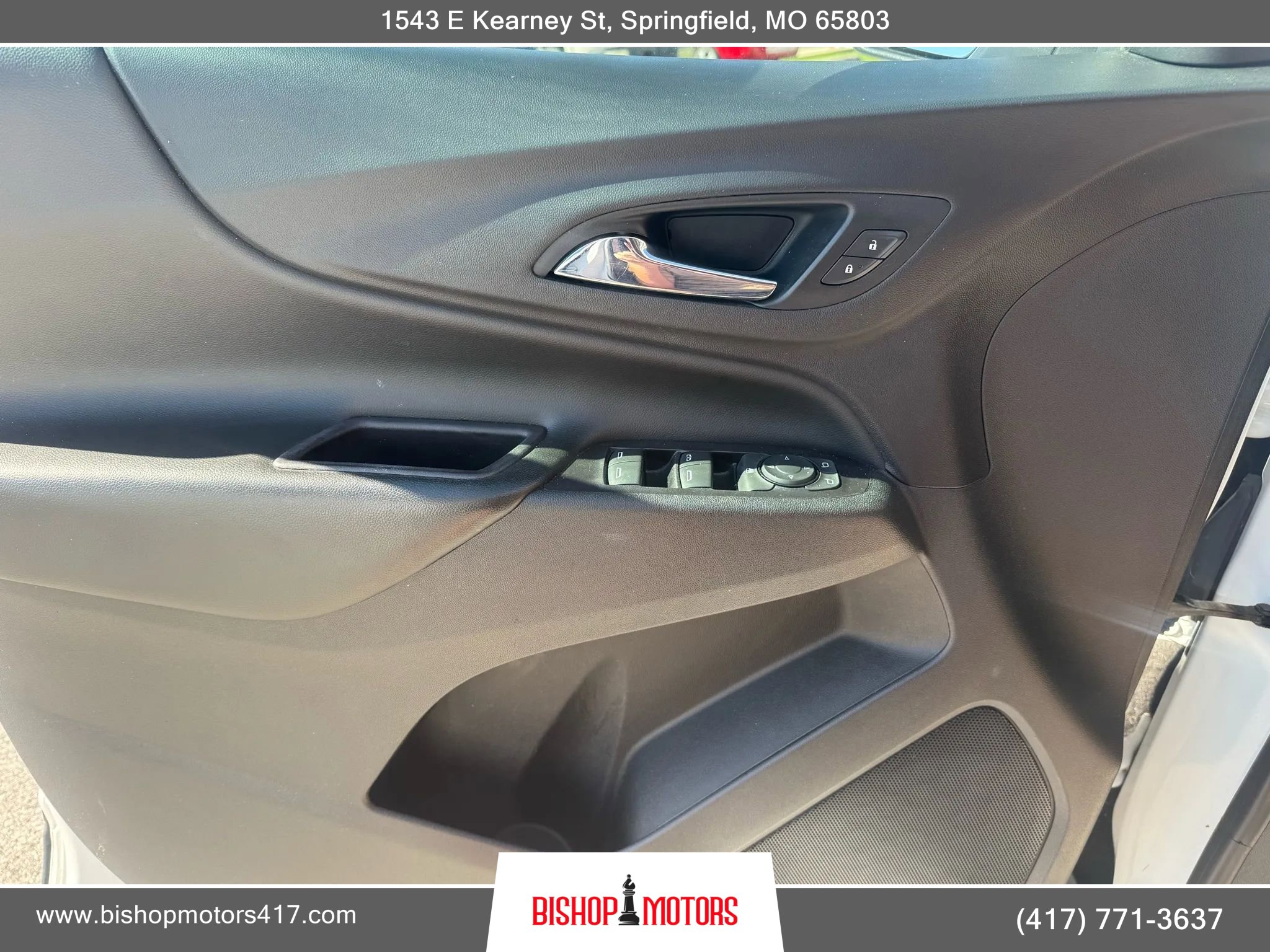 Used 2021 Chevrolet Equinox LT image 12