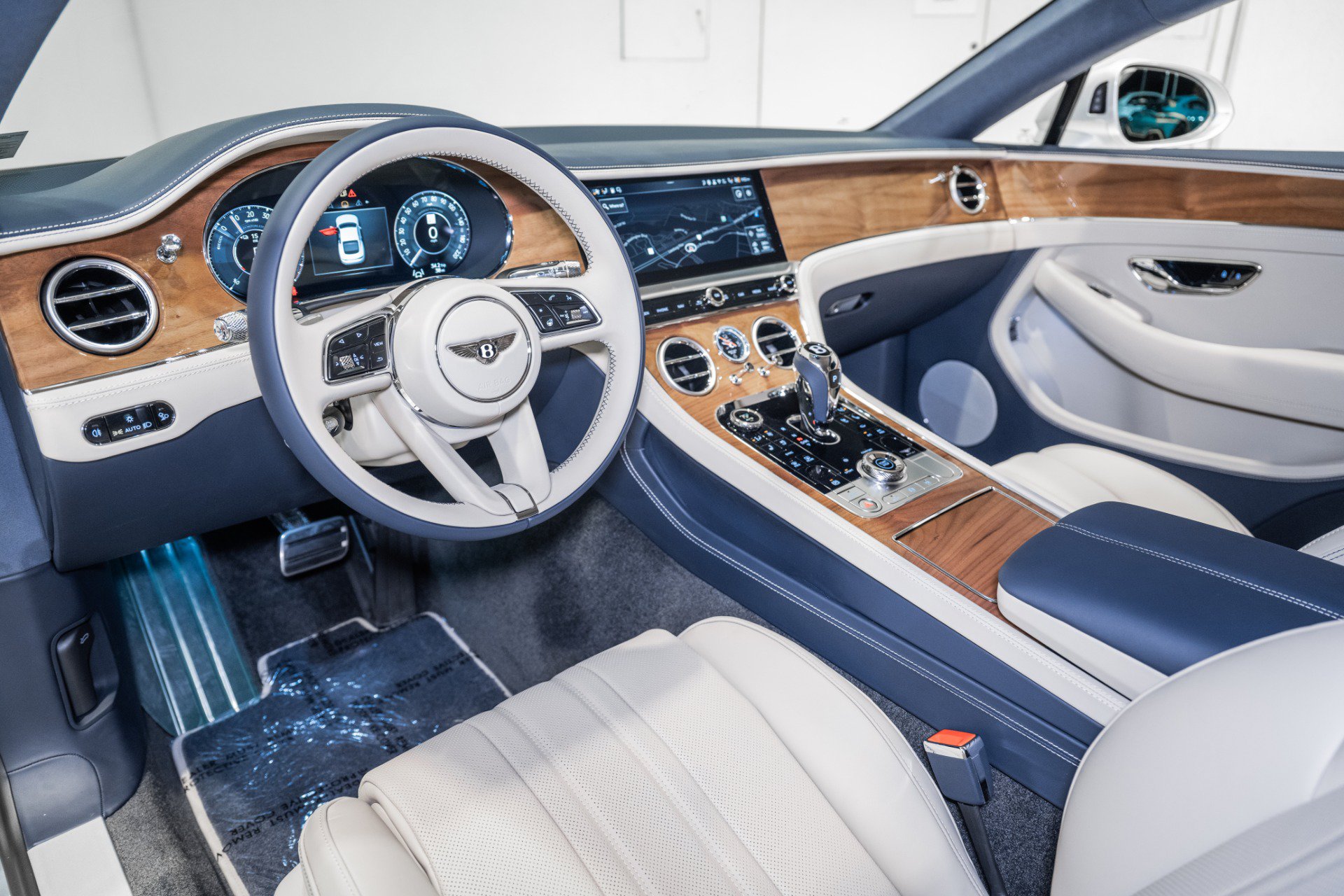 New 2026 Bentley Continental GT AWD/4WD image 18