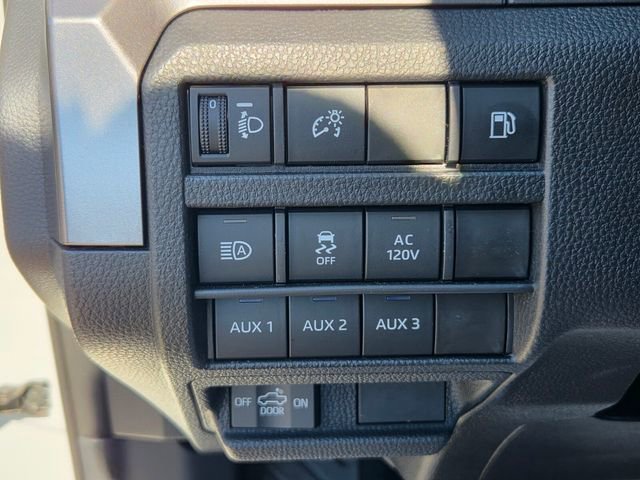 Used 2025 Toyota Tacoma TRD Off-Road w/ TRD Off Road Upgrade Package image 26