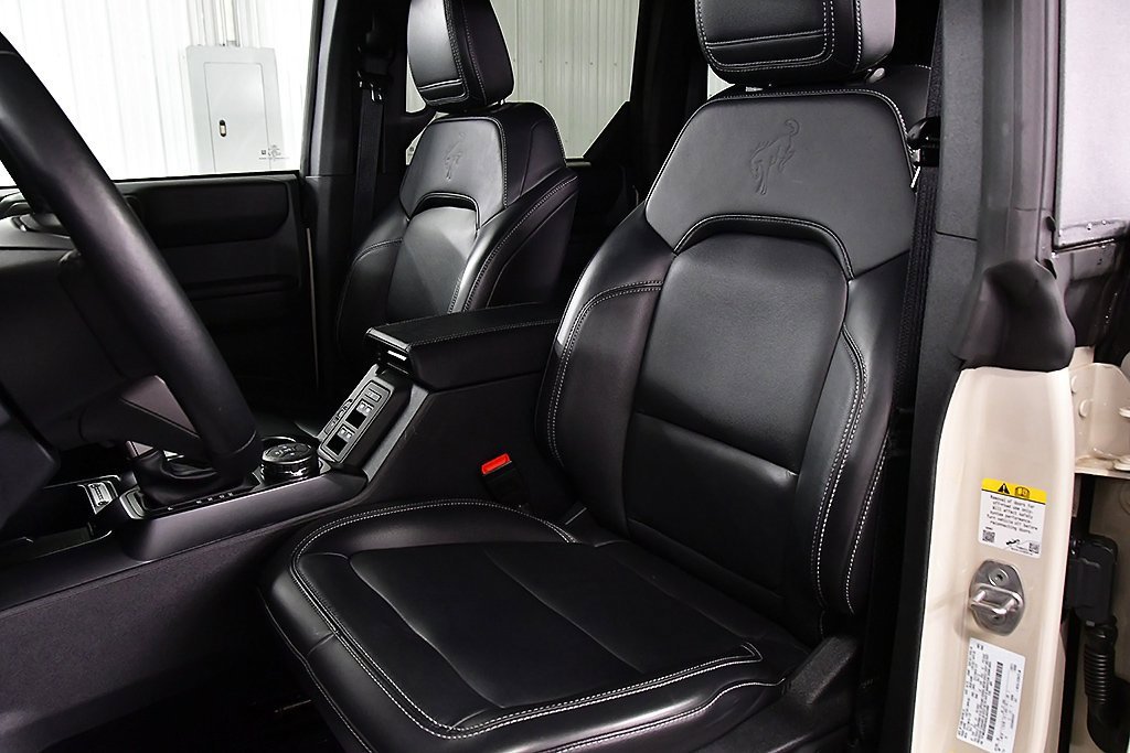 Used 2025 Ford Bronco Outer Banks image 28