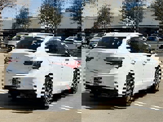 Used 2019 Acura ILX w/ Premium Package image 4