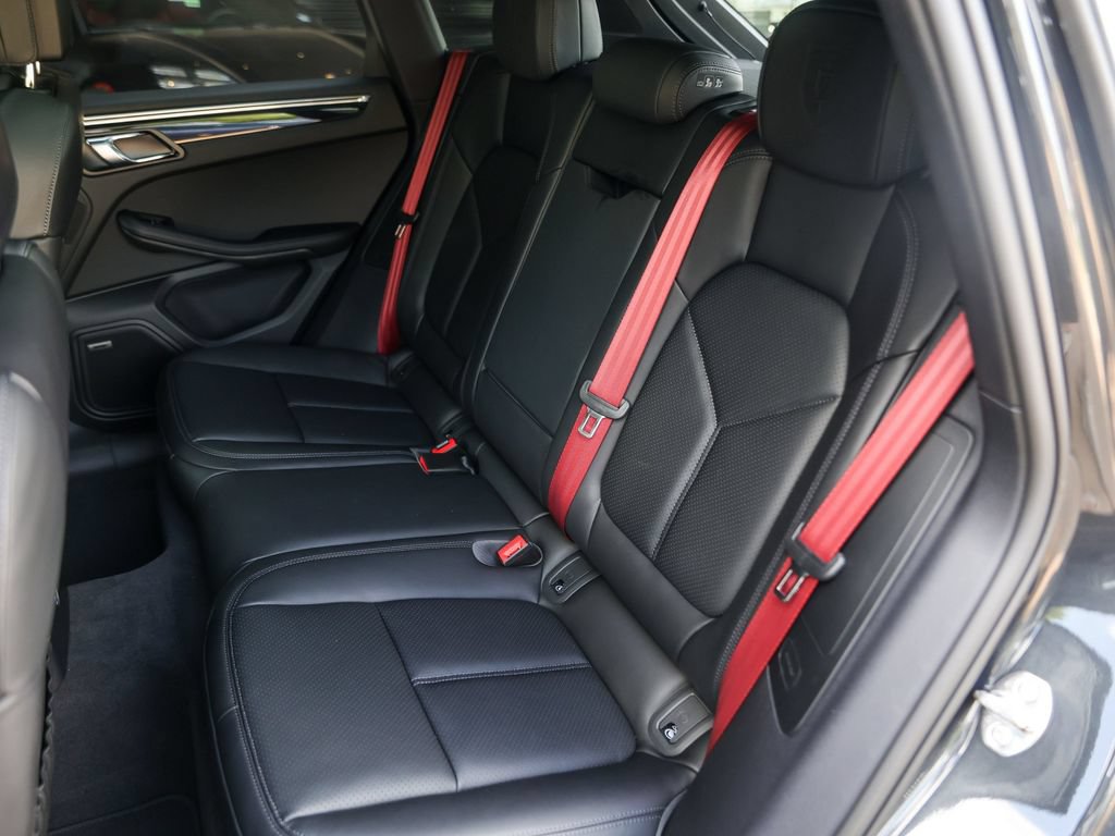 New 2026 Porsche Macan S AWD/4WD image 32