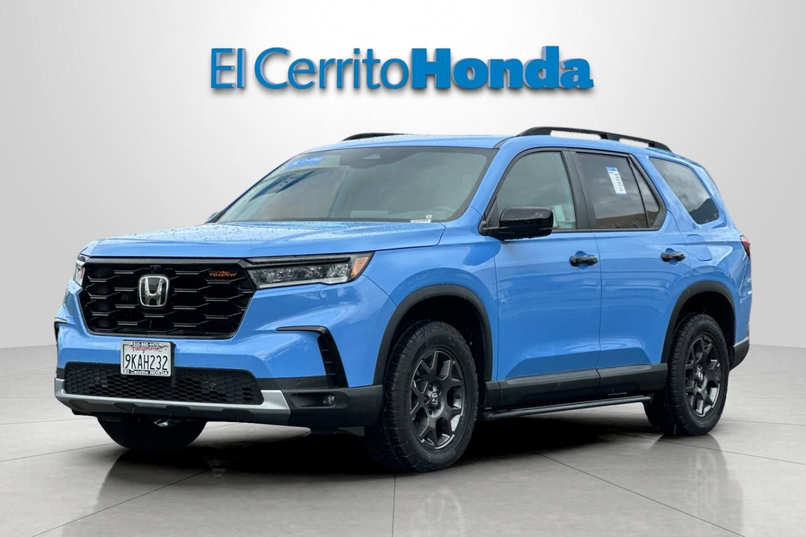 Certified 2024 Honda Pilot TrailSport image 7