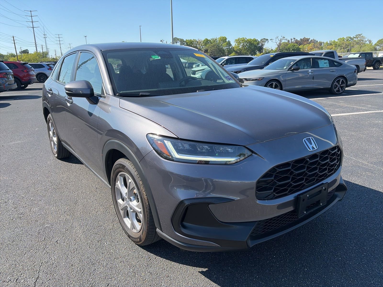 Used 2023 Honda HR-V LX image 1