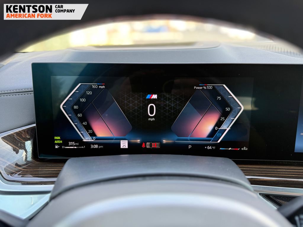 Used 2025 BMW X5 xDrive40i w/ M Sport Package image 18