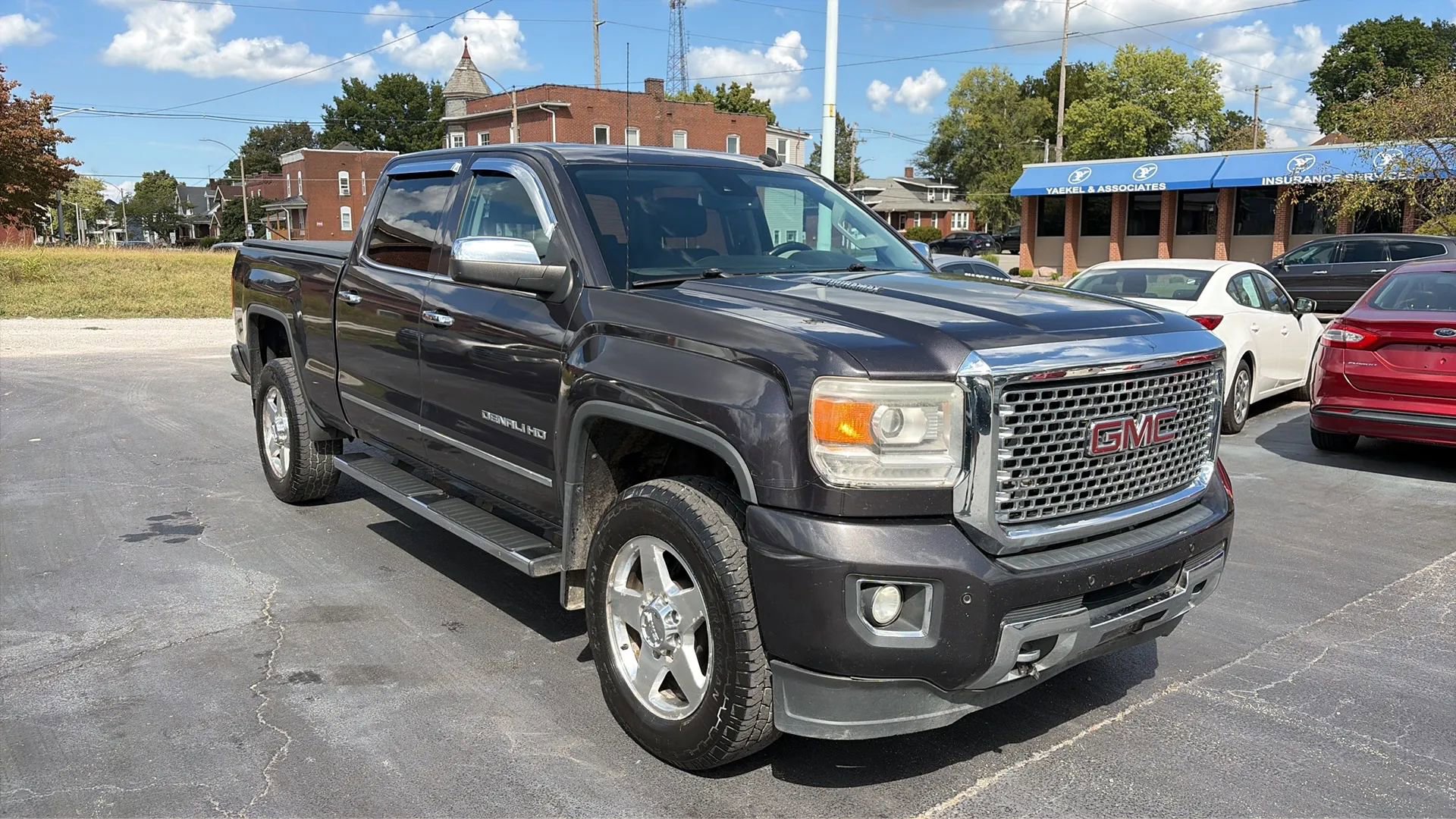Used 2015 GMC Sierra 2500 Denali w/ Duramax Plus Package image 3