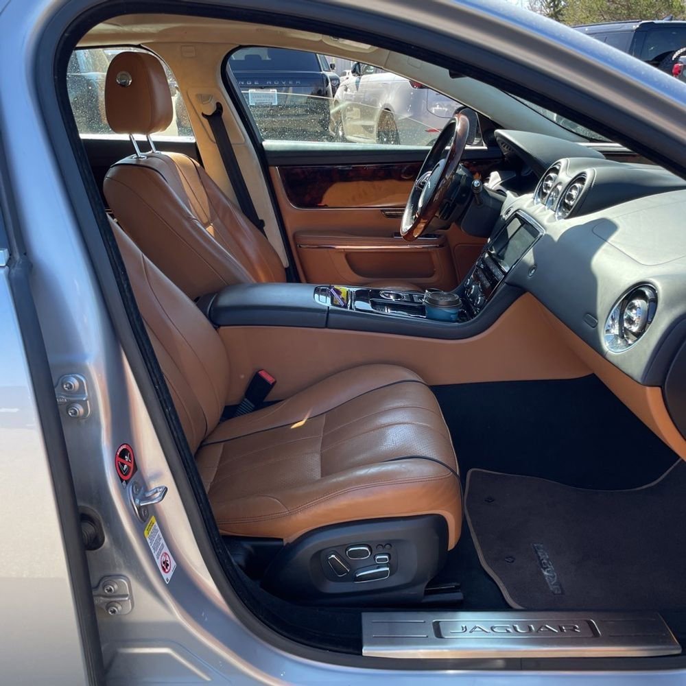 Used 2015 Jaguar XJ L Portfolio image 8
