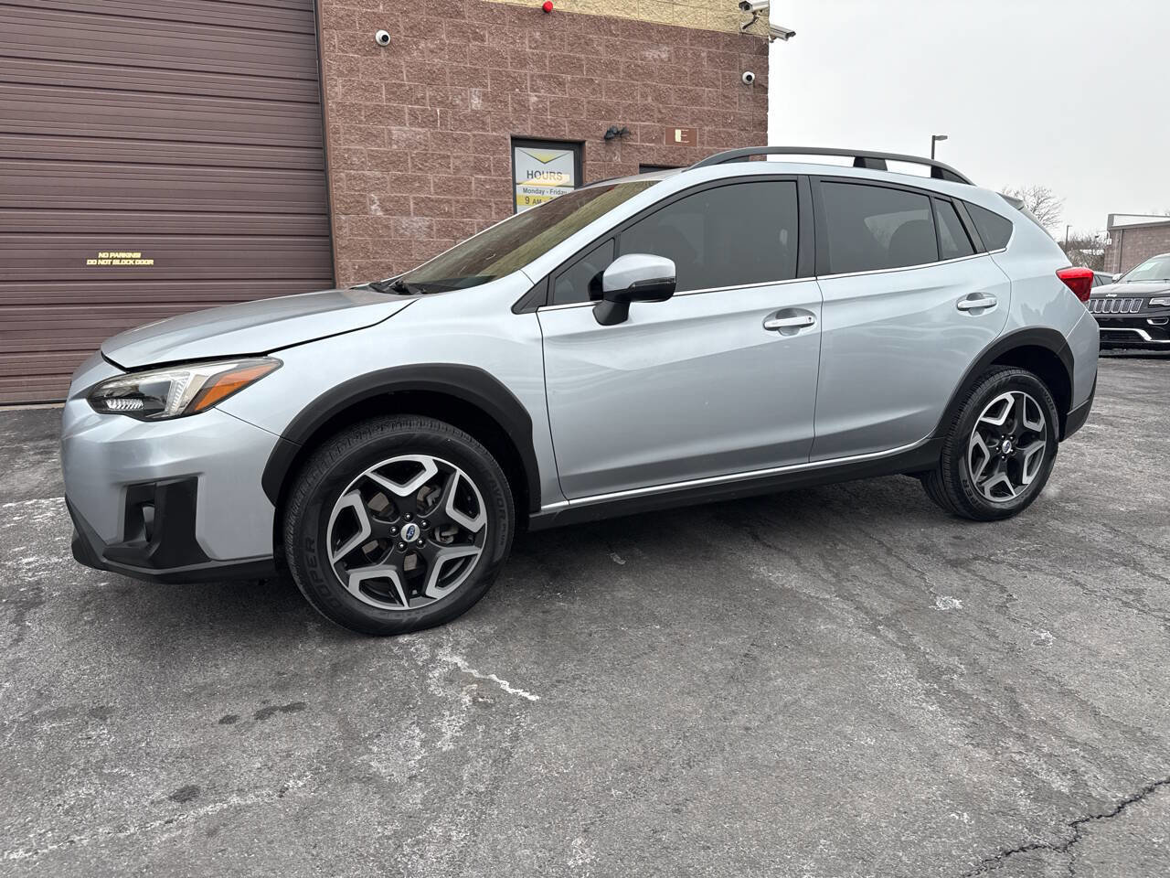Used 2018 Subaru Crosstrek 2.0i Limited AWD/4WD image 2