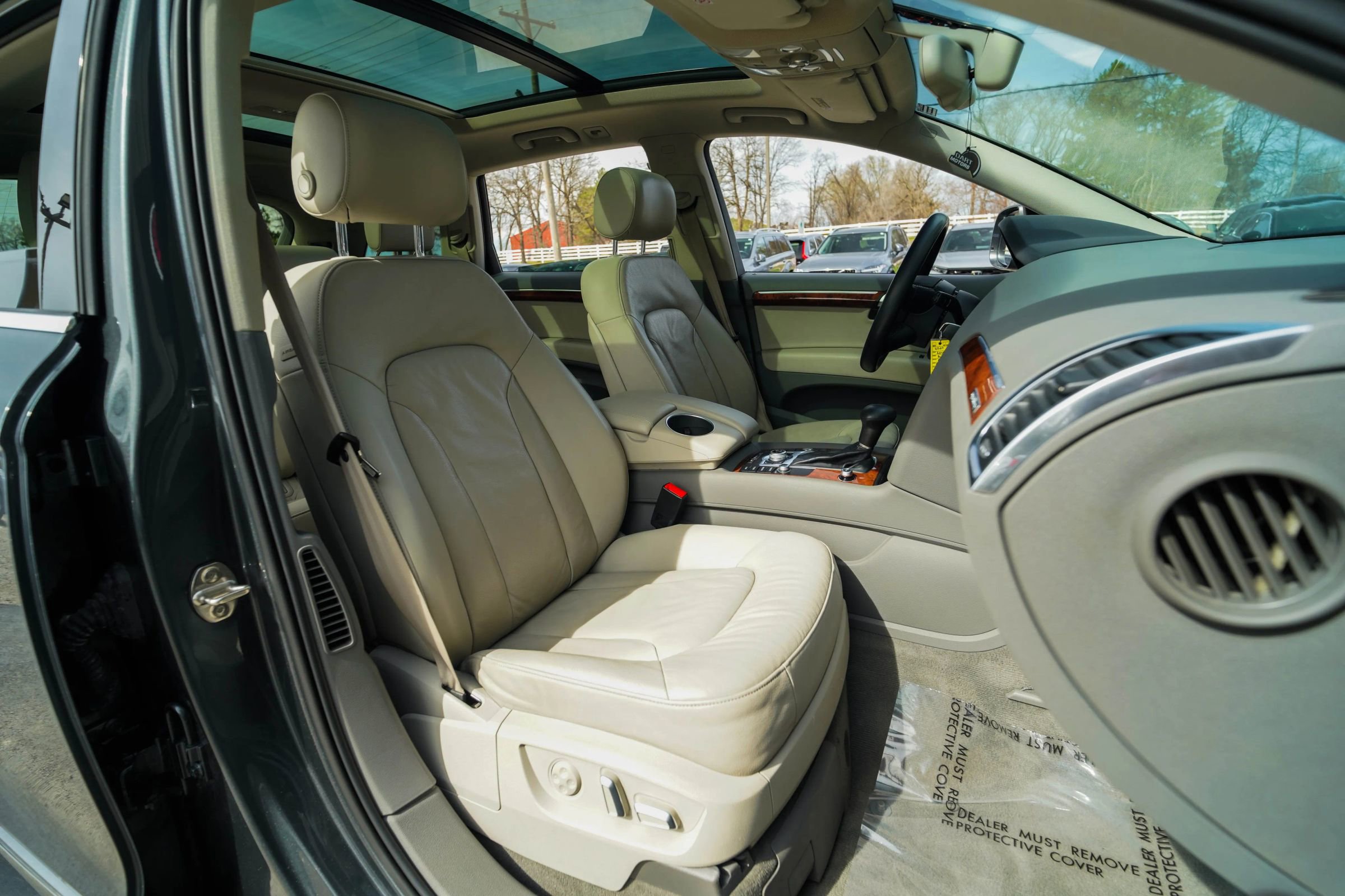 Used 2015 Audi Q7 TDI Premium Plus w/ Premium Plus Package image 30