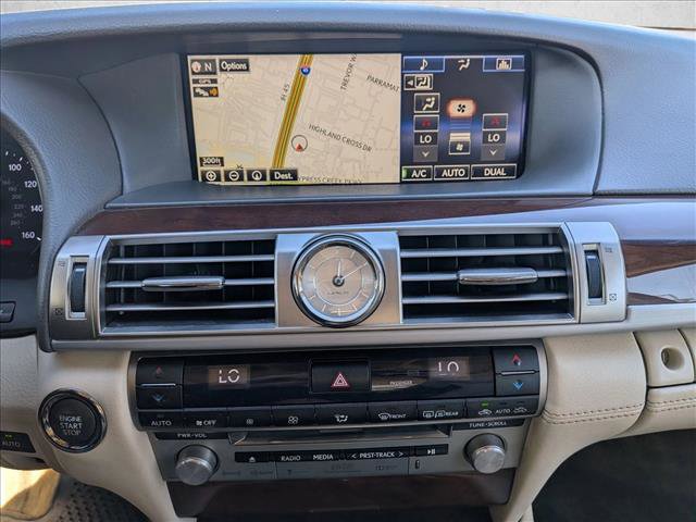 Used 2015 Lexus LS 460 AWD image 15