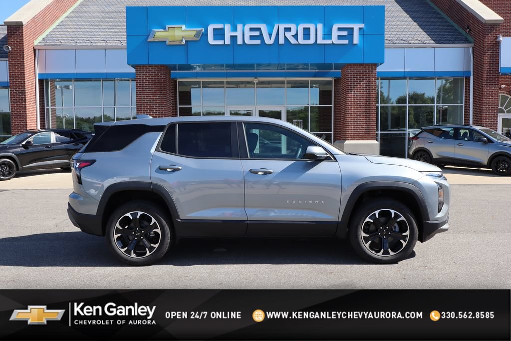 New 2026 Chevrolet Equinox LT w/ Convenience Package II FWD image 1