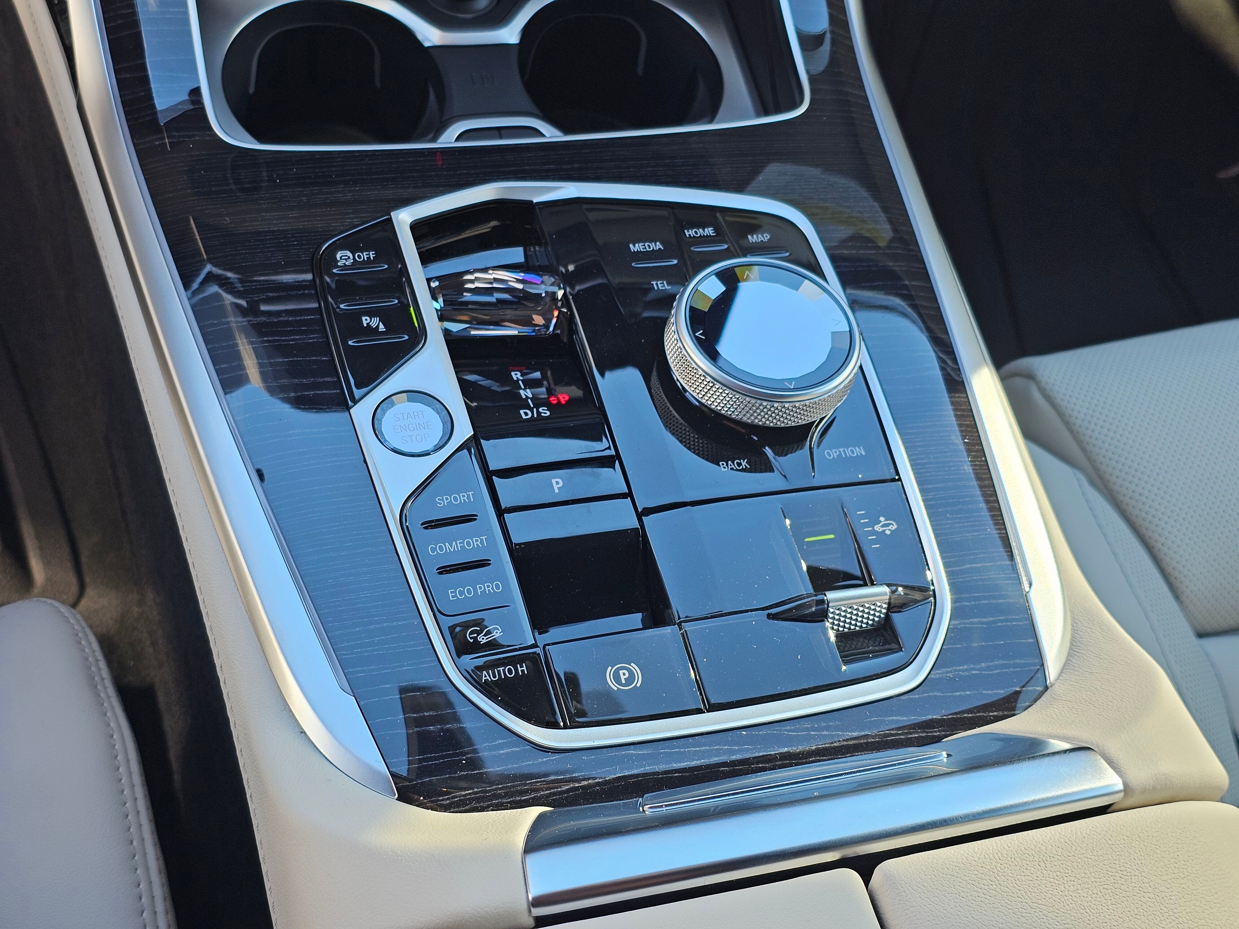New 2026 BMW X7 M60i AWD/4WD image 55