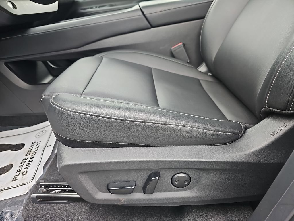 Used 2025 Nissan Murano SL AWD/4WD image 34