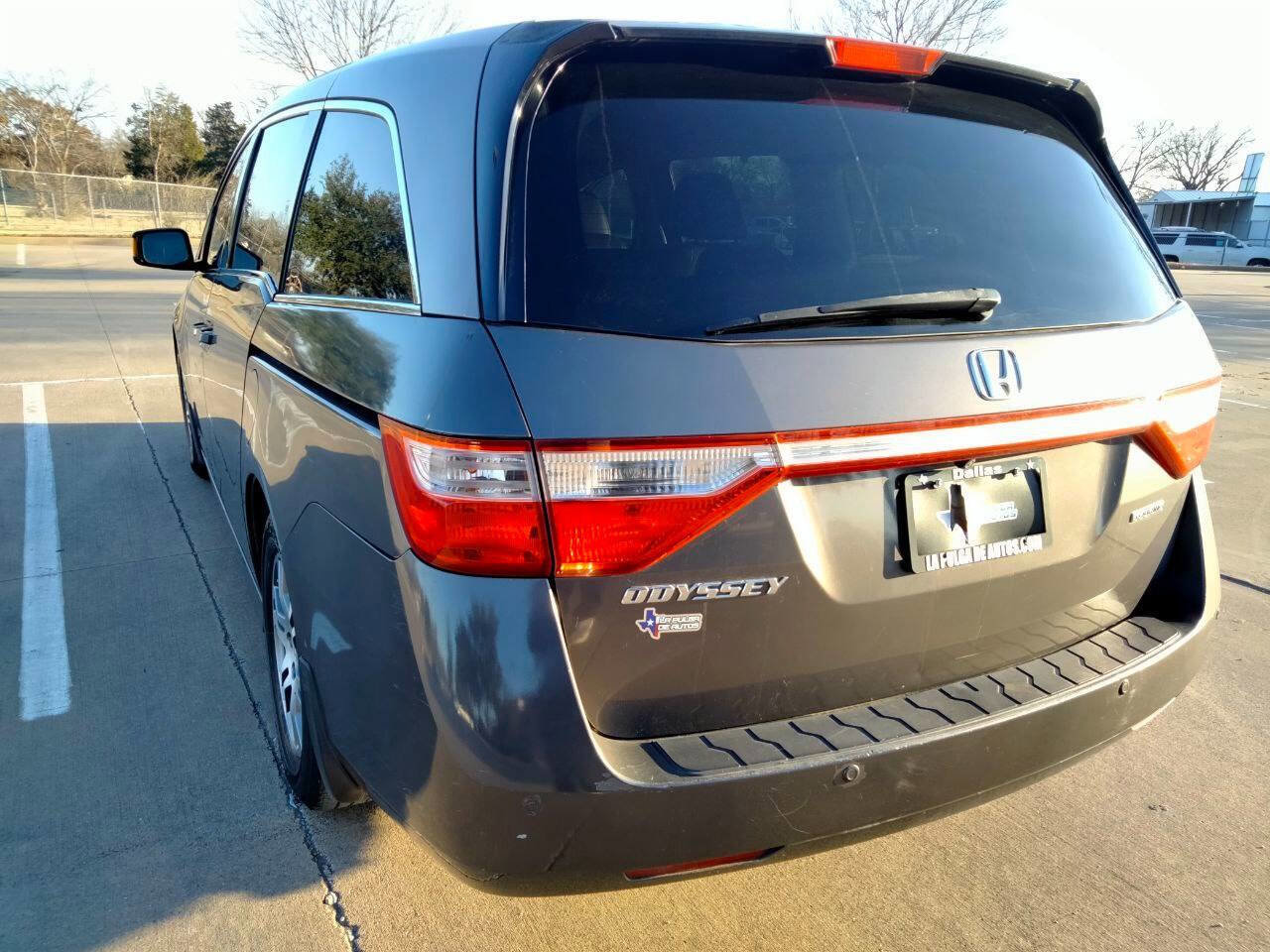 Used 2011 Honda Odyssey Touring image 6