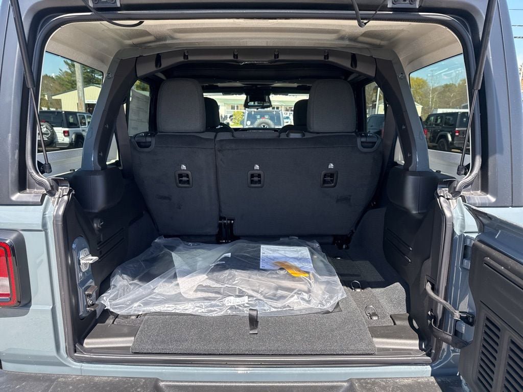 New 2026 Jeep Wrangler Unlimited Sport AWD/4WD image 23