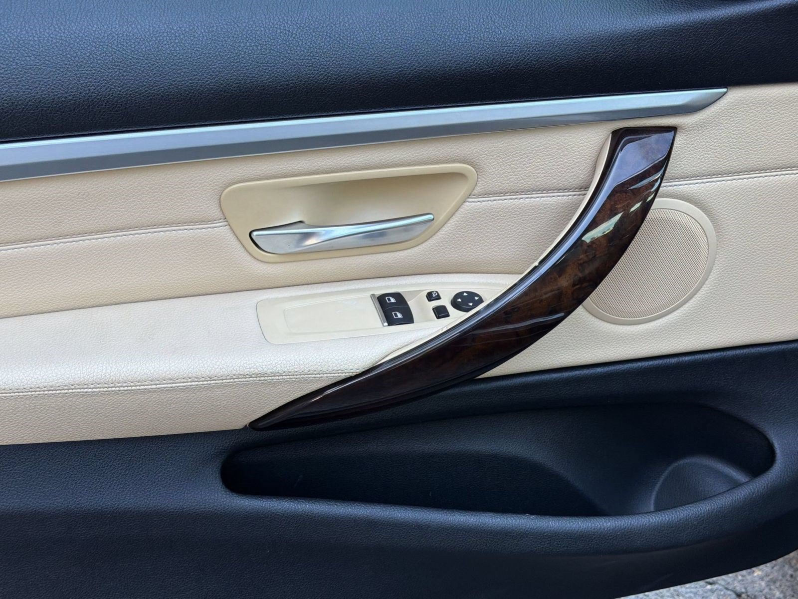 Used 2019 BMW 430i Coupe w/ Convenience Package RWD image 13