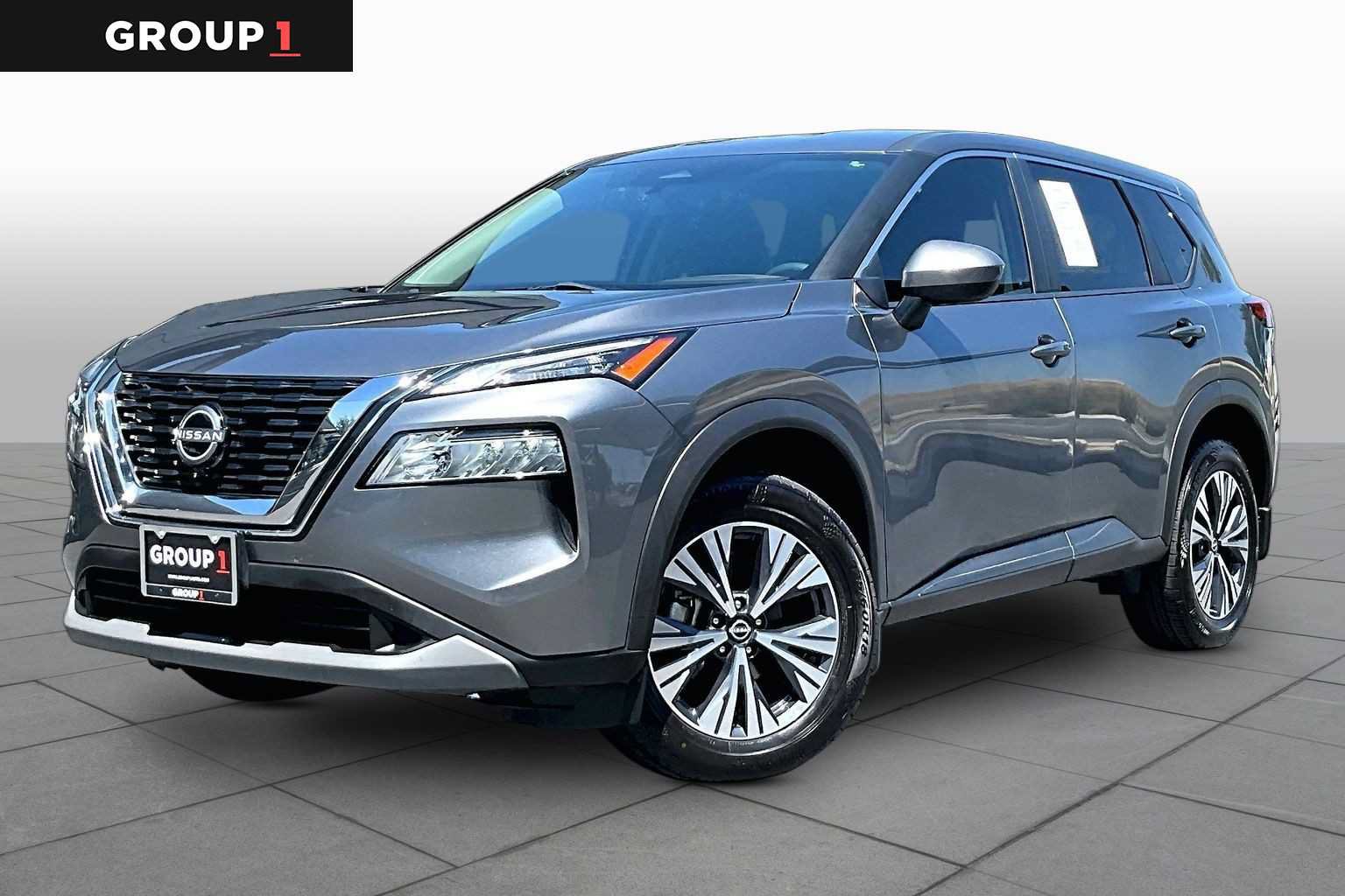 Used 2023 Nissan Rogue SV FWD image 1