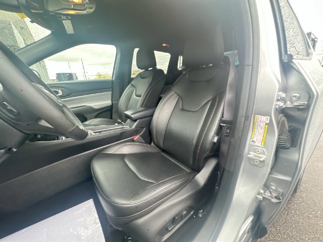 Certified 2024 Jeep Compass Latitude AWD/4WD image 14