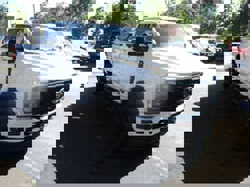 New 2026 Ford F250 4x4 Crew Cab Super Duty image 2