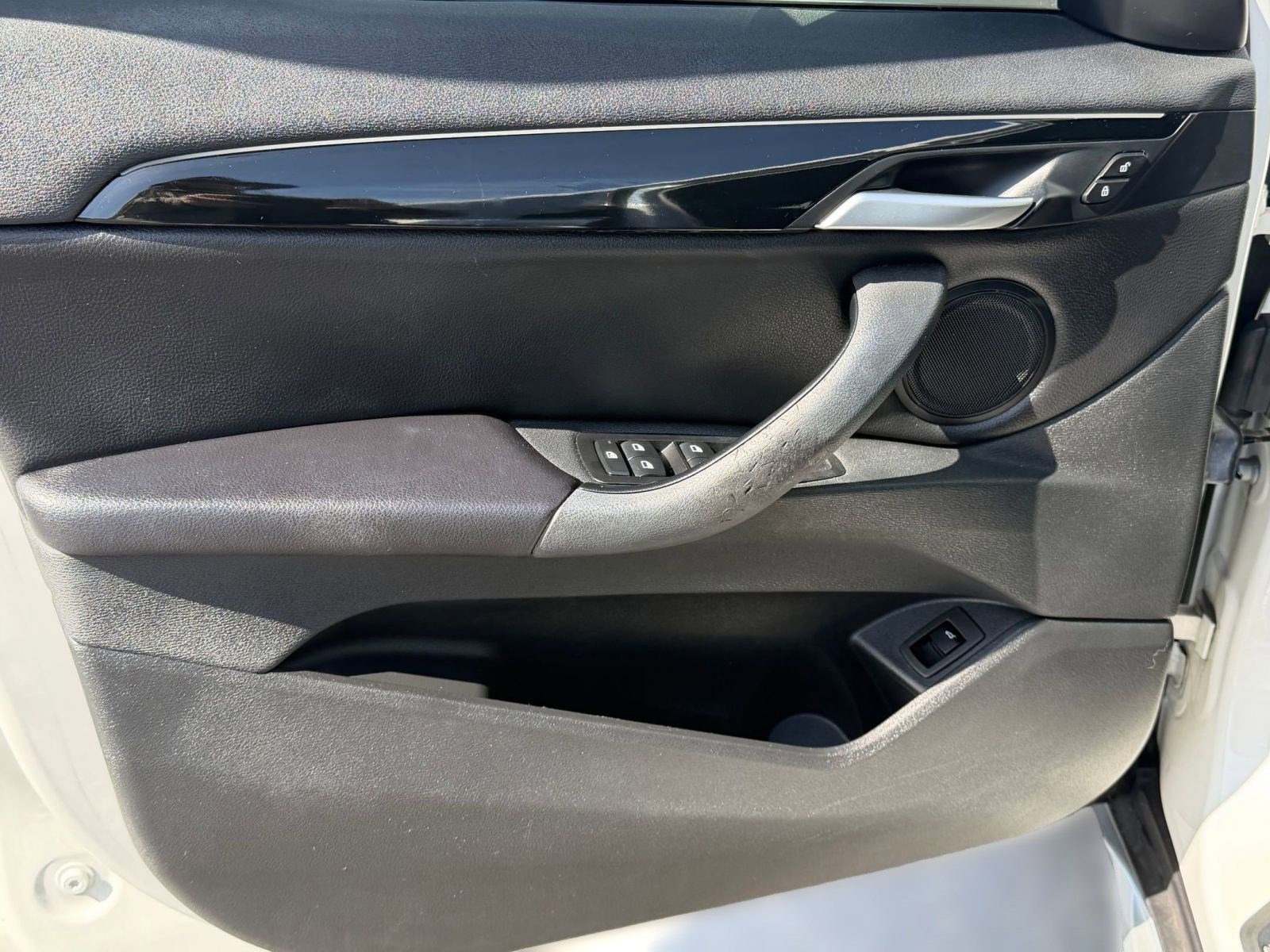 Used 2017 BMW X1 sDrive28i image 13