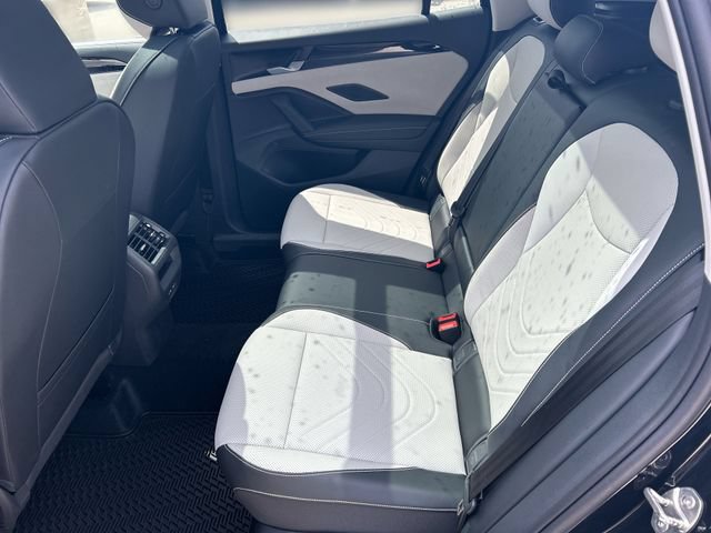 New 2026 Volkswagen Tiguan SE AWD/4WD image 23