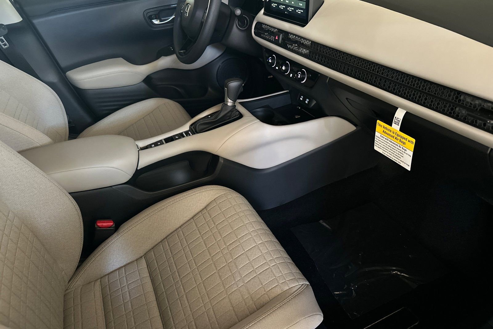 New 2026 Honda HR-V LX image 13