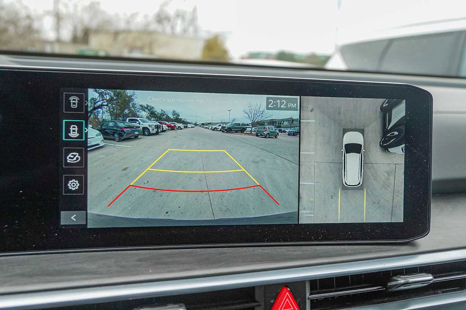 Certified 2025 Kia Sorento SX image 13