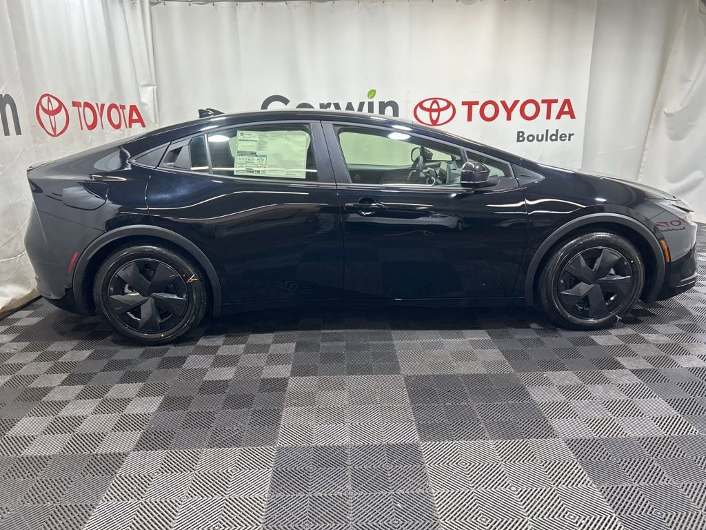 New 2026 Toyota Prius Plug-In Hybrid FWD image 10