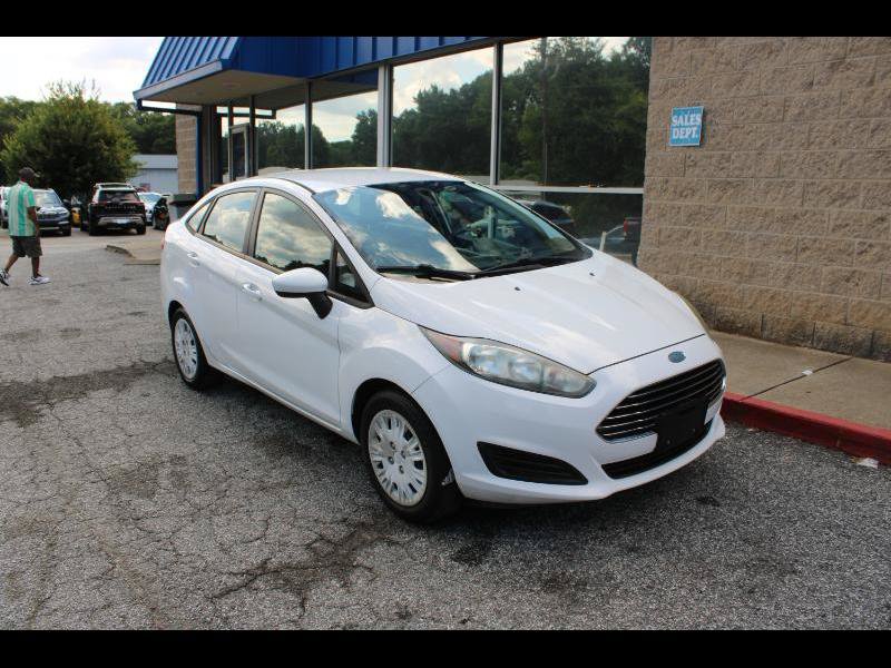 Used 2014 Ford Fiesta S FWD image 1