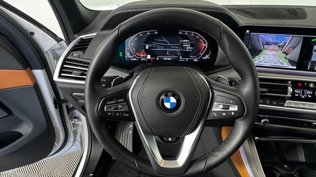 Used 2023 BMW X5 xDrive40i w/ Premium Package image 12