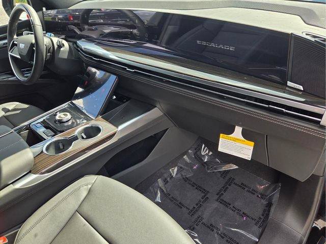 New 2026 Cadillac Escalade 4WD w/ LPO, Floor Liner Package image 24