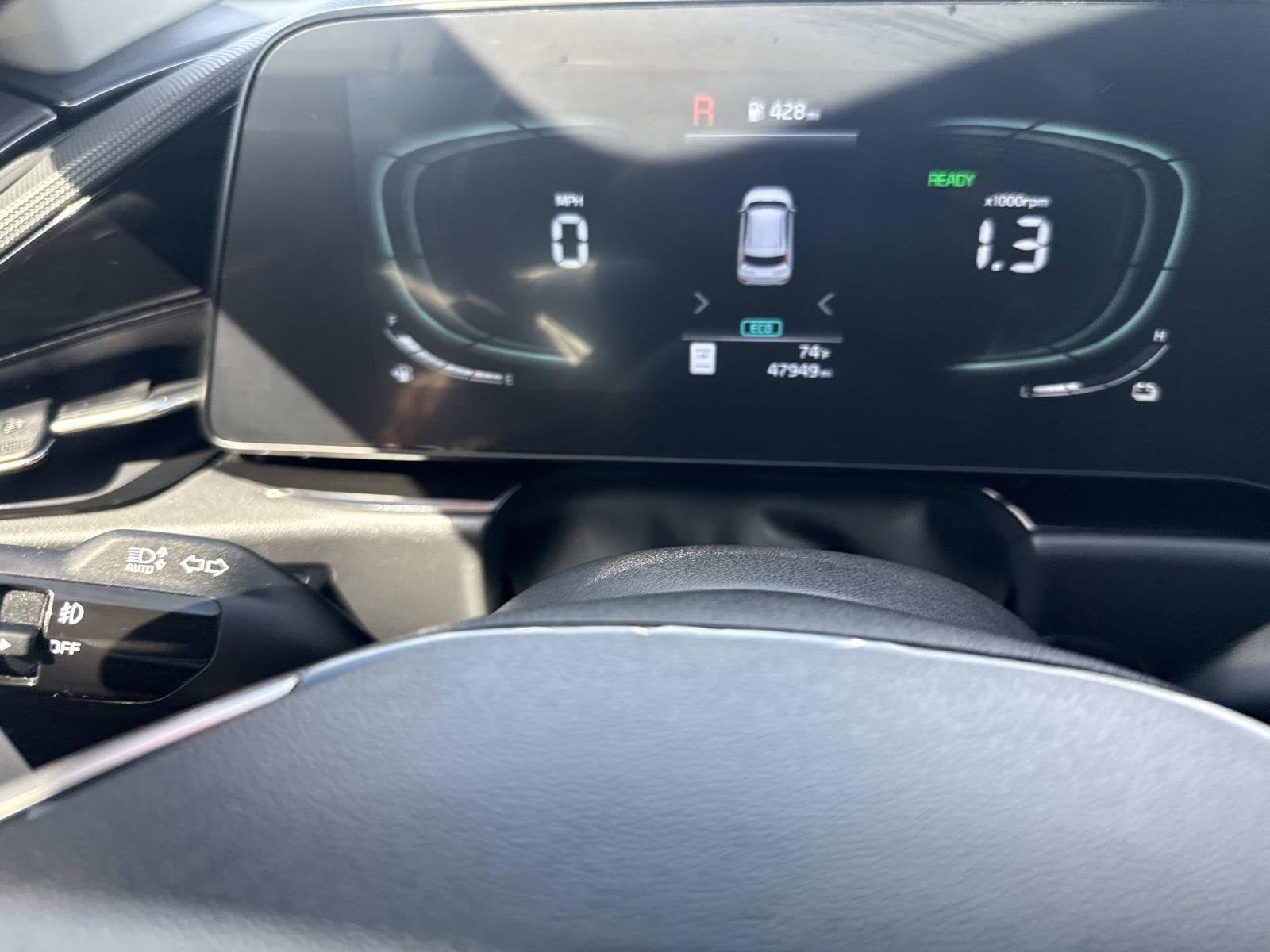 Used 2023 Kia Niro EX Touring image 31