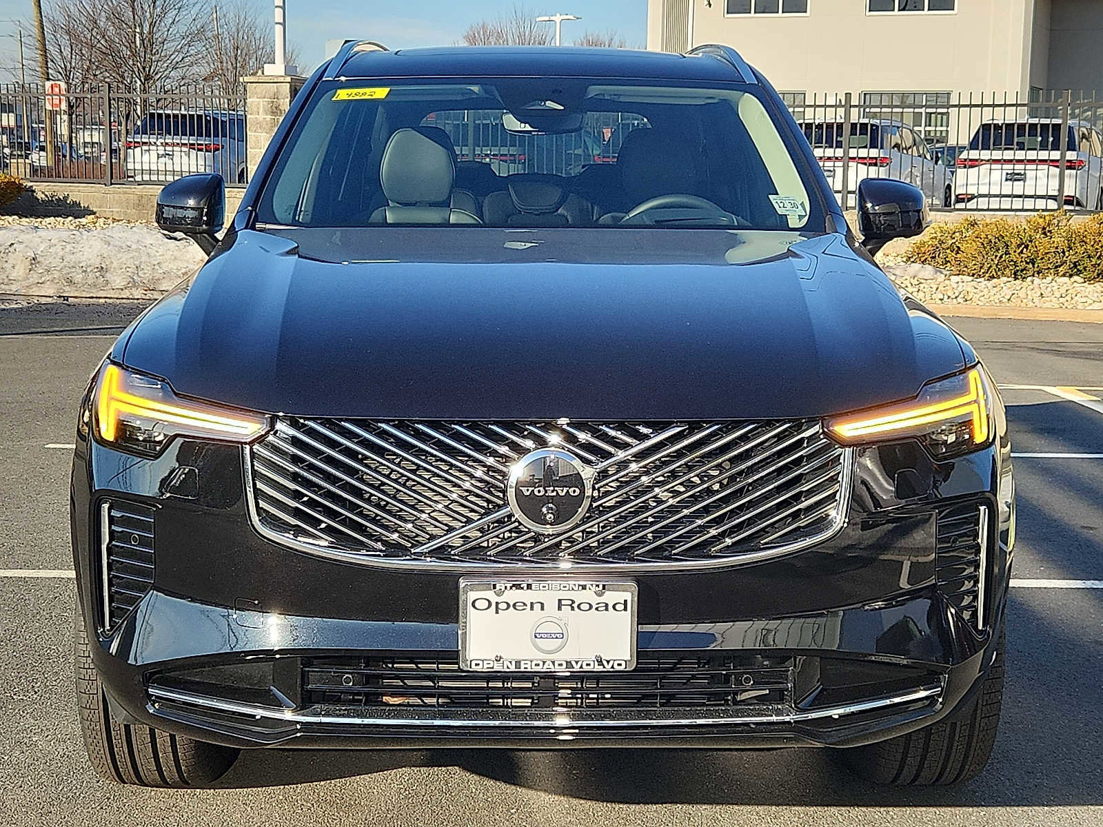 Used 2026 Volvo XC90 B6 Ultra w/ Protection Package image 2