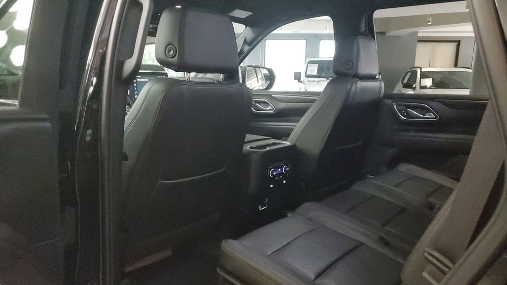 Used 2024 Chevrolet Tahoe LT image 18