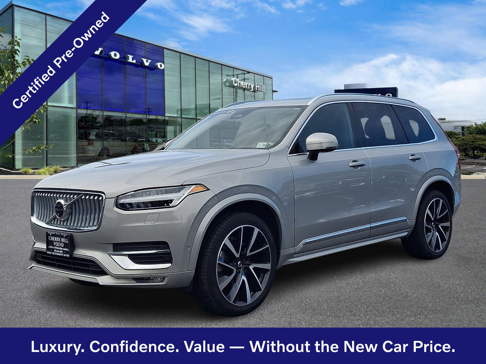 Certified 2024 Volvo XC90 B5 Plus w/ Protection Package Premier AWD/4WD image 3