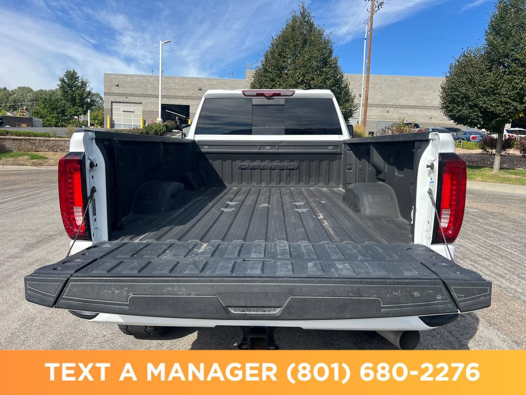 Used 2023 GMC Sierra 3500 Denali w/ Technology Package AWD/4WD image 29