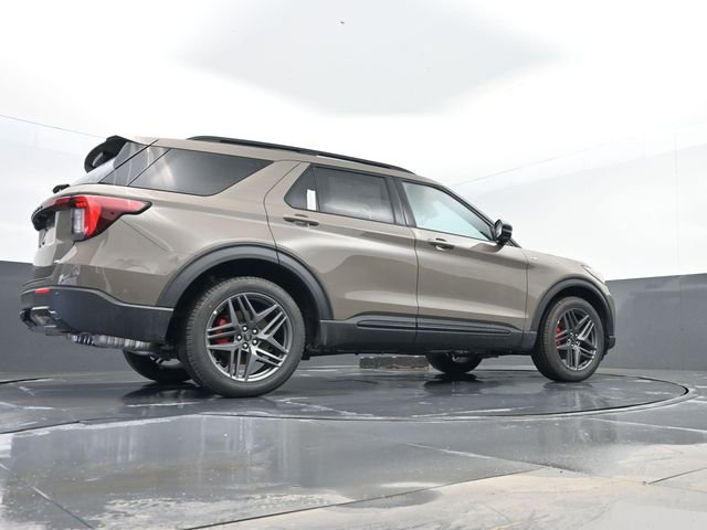 New 2026 Ford Explorer ST-Line w/ ST-Line Street Pack AWD/4WD image 27