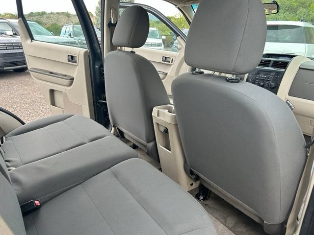 Used 2008 Ford Escape XLS FWD image 11