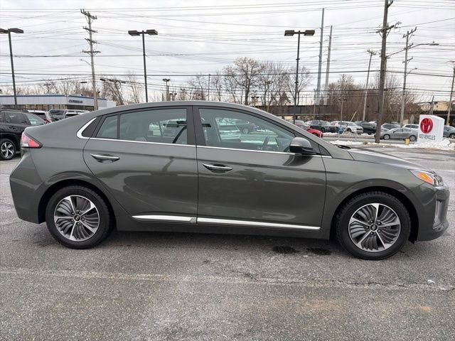 Used 2021 Hyundai Ioniq Limited image 10