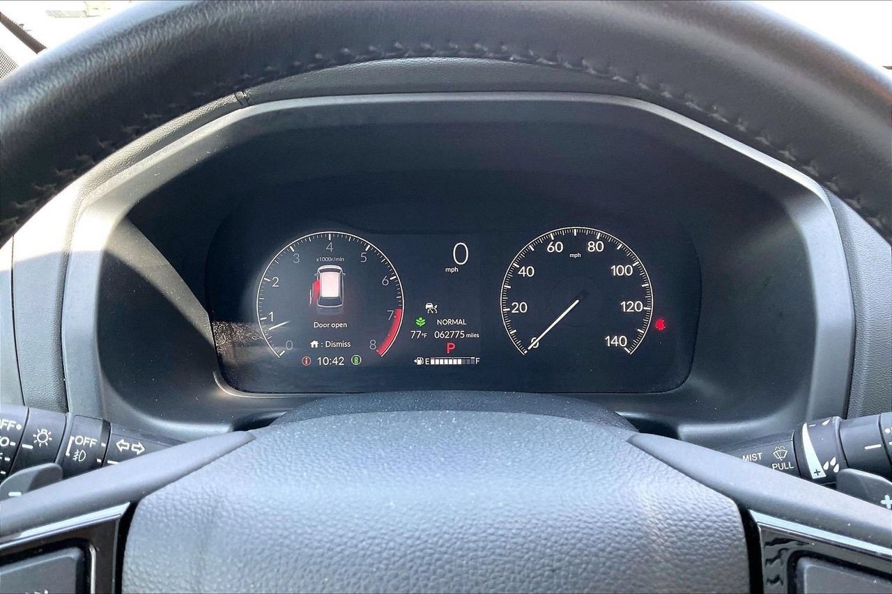 Used 2025 Honda Odyssey EX-L image 10