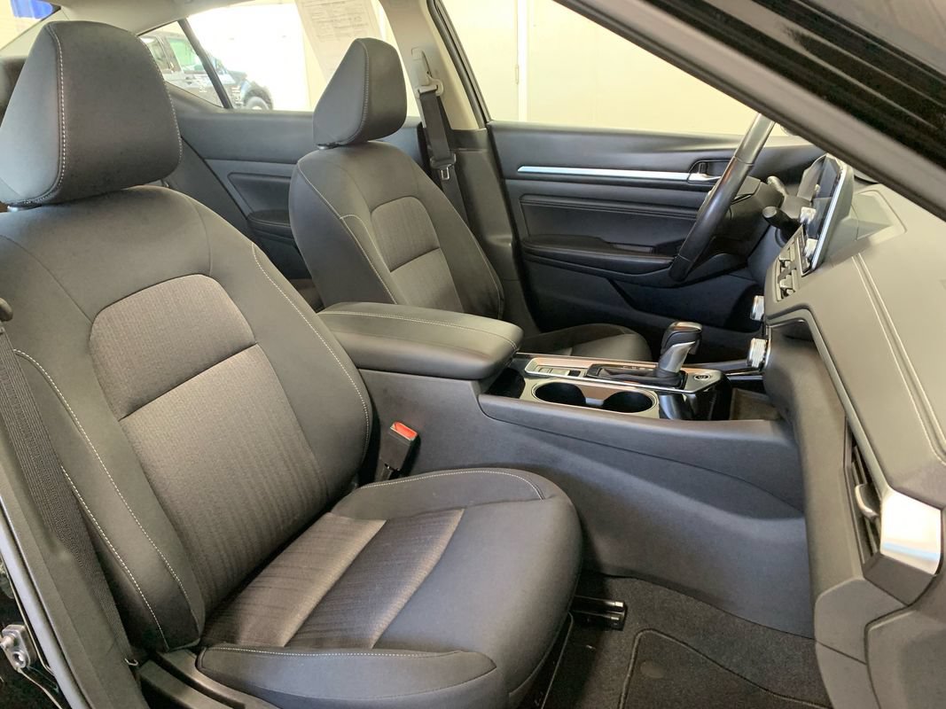 Used 2021 Nissan Altima 2.5 SV w/ SV Premium Package AWD/4WD image 29