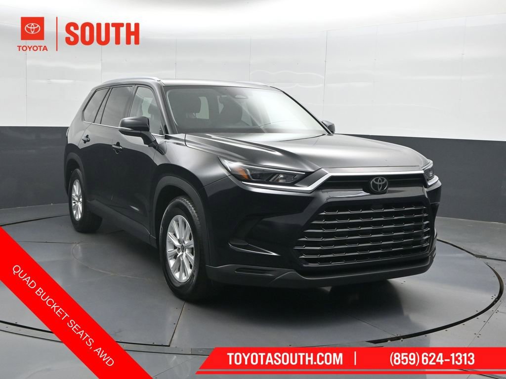 Used 2025 Toyota Grand Highlander AWD image 5